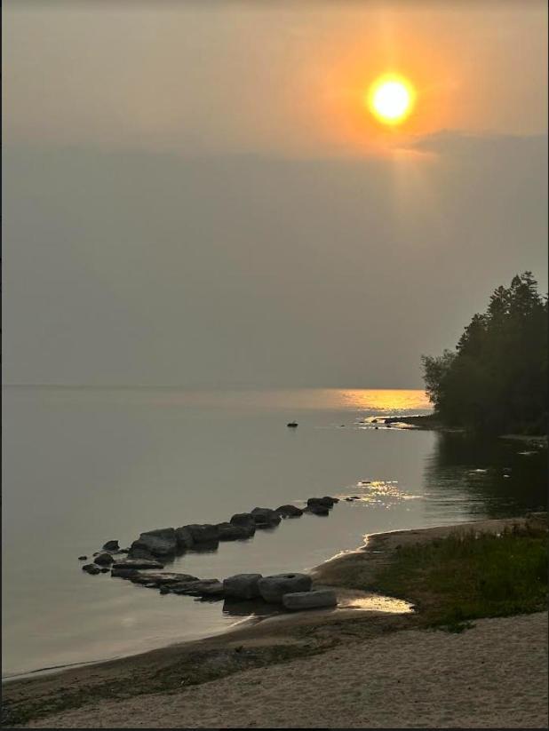 Bridgeview Motel Mackinaw City Buitenkant foto